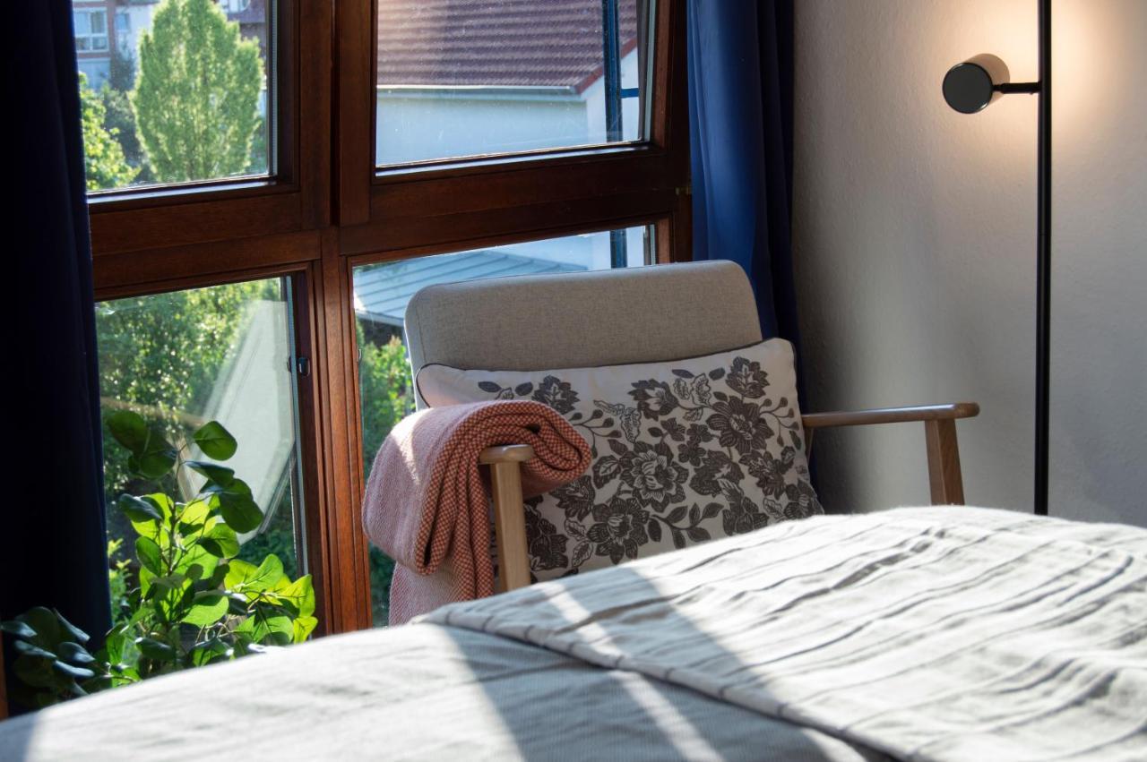 Zentrale Ruhige Wohnung Mit Parkplatz Paderborn Dış mekan fotoğraf